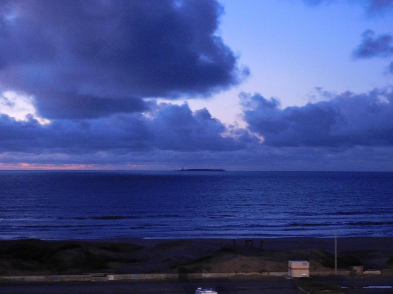Depto Frente Al Mar - Punta Del Este - Uruguay المظهر الخارجي الصورة